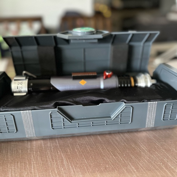 Ezra Bridger (Second Lightsaber) Legacy LIGHTSABER Hilt – Star Wars - Picture 9 of 9